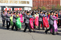 Massentanztraining - Bil 1 - Mangyongdae Prize Pyongyang Marathon 